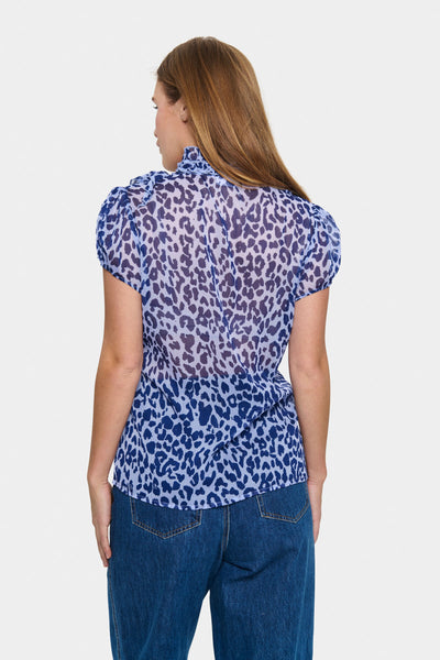 LiljaSZ Crinkle SS Shirt Hydrangea Midnight Leopard - 30512464 Thumbnail