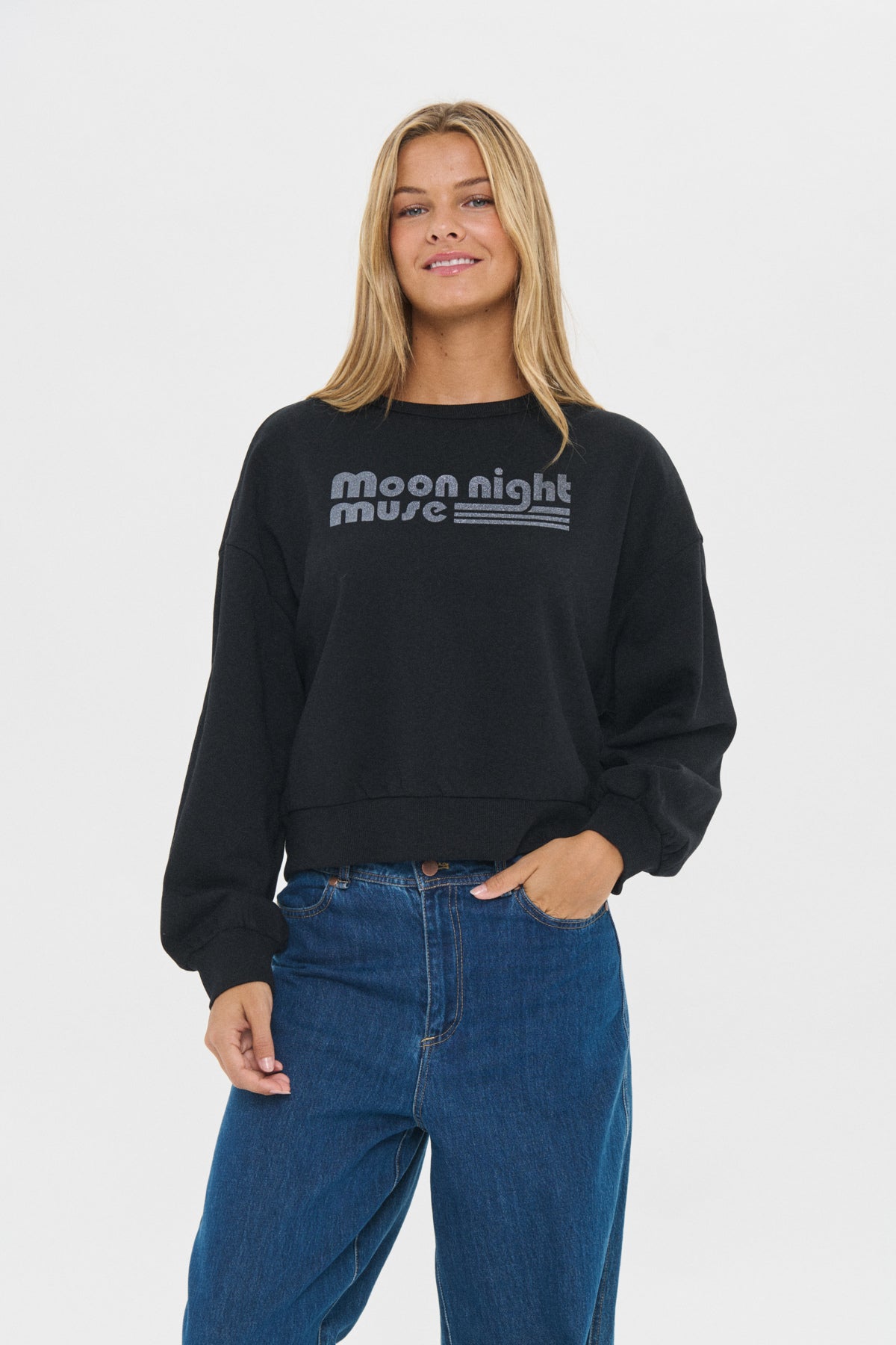 NevannaSZ Sweatshirt Svart - 193911 - 30514596