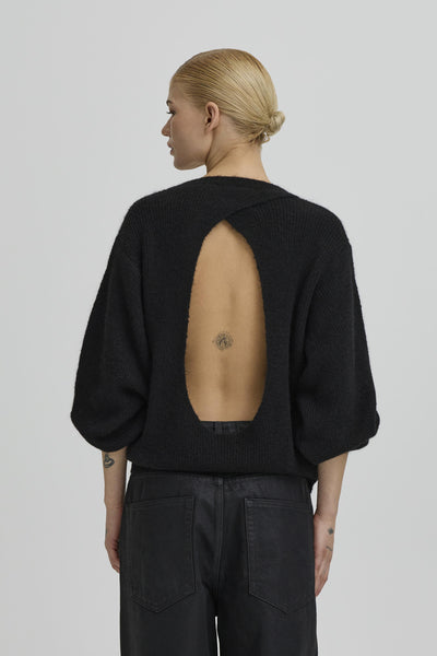 BASTACY CB HOLE PULLOVER Svart - 193911 - 50408145 Thumbnail