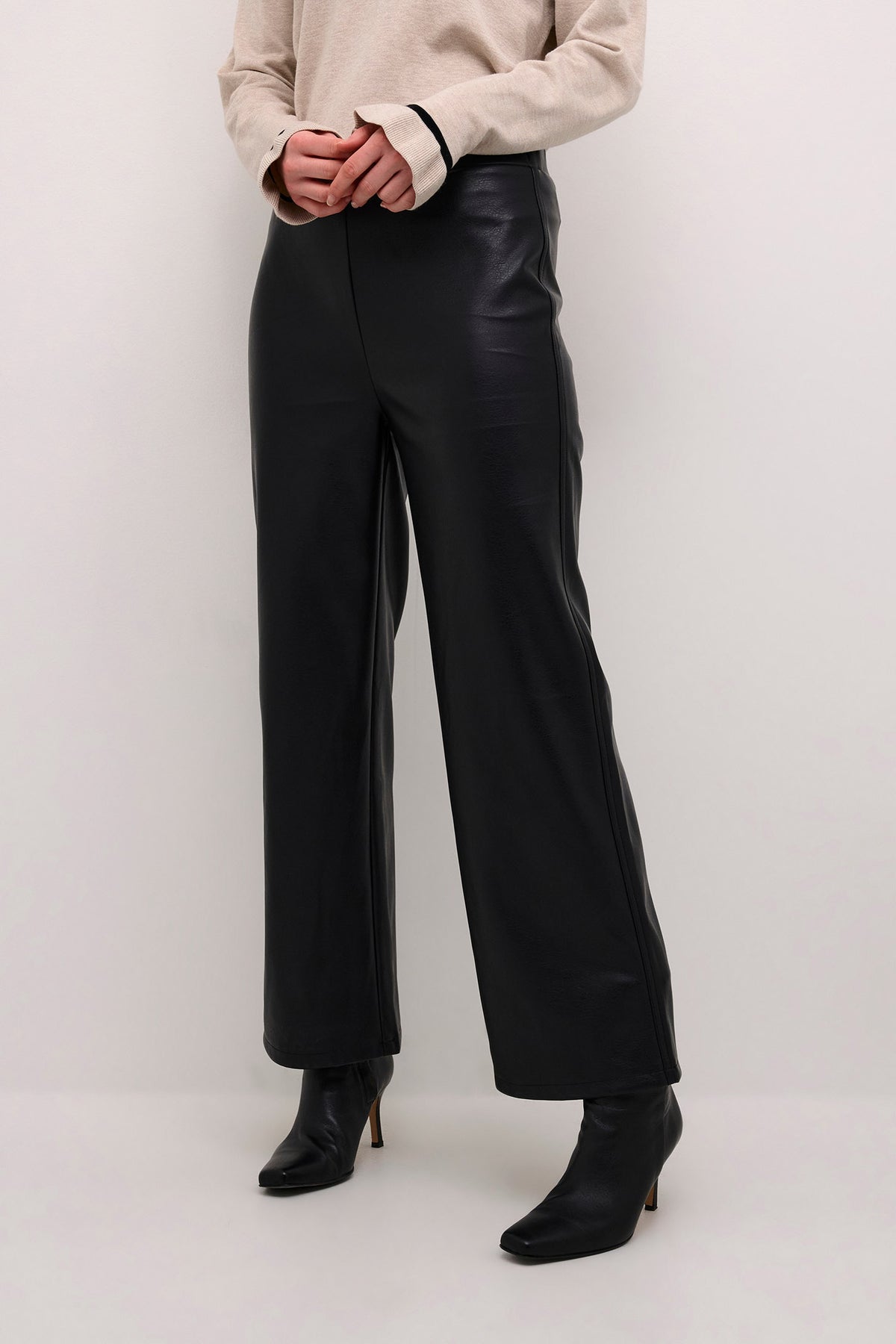 CRAriana 7/8 Pant Pitch Black