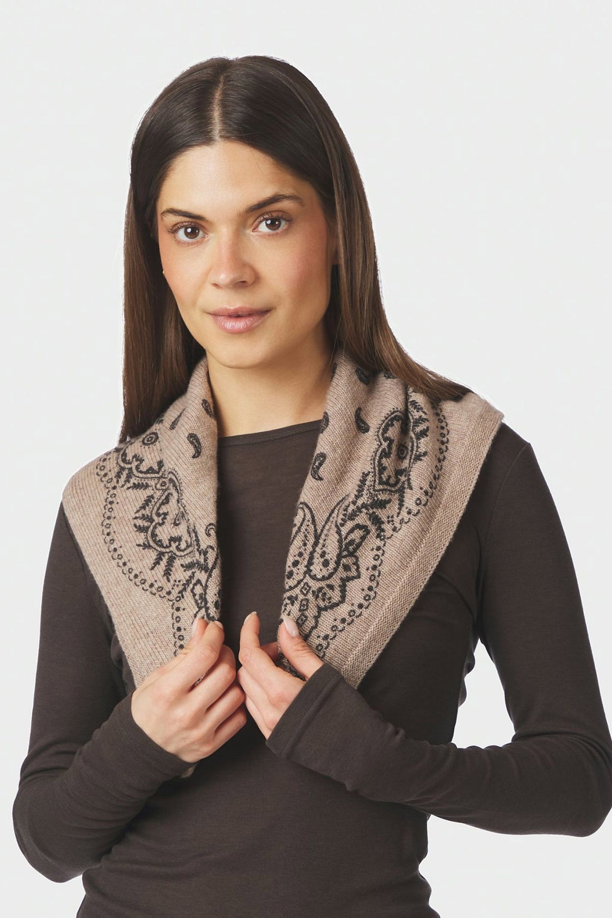Adelina Paisley Stickad Halsduk BEIGE MELANGE - 169506