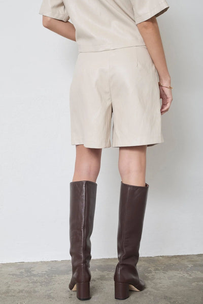GittCC Pleat Shorts 199-Bone - 41070 Thumbnail