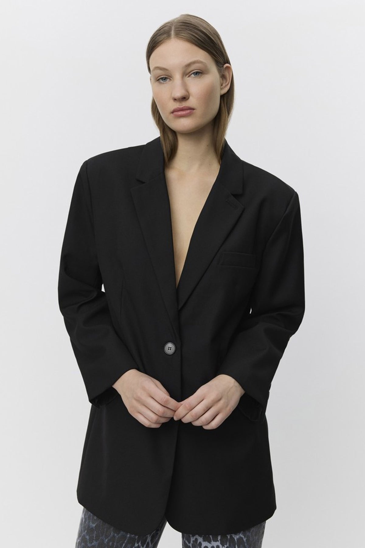 KAISW OVERSIZE KAVAJ 1000 Svart - SNOS698