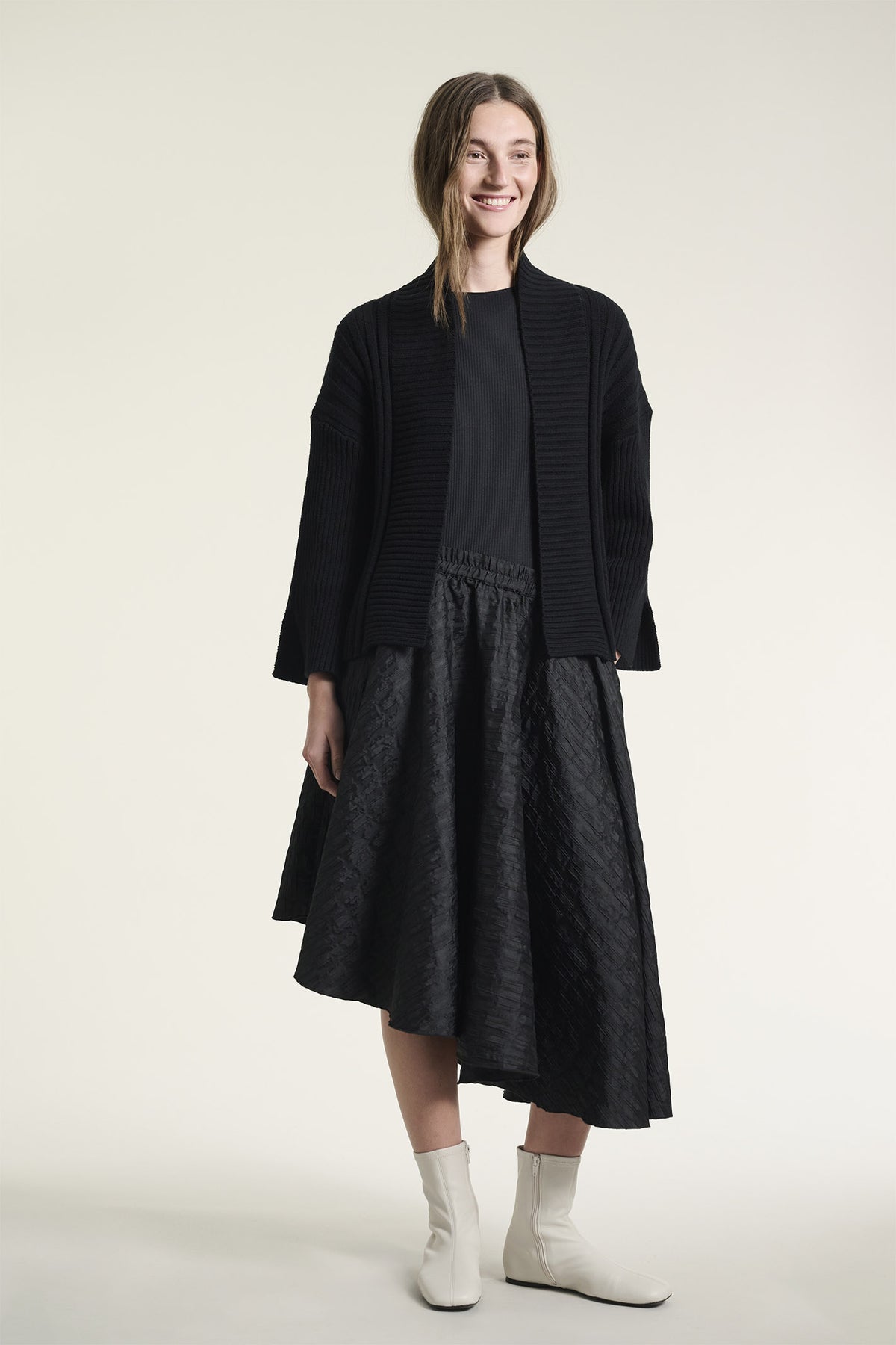 Kareshi cardigan Svart - 261-1068-5659