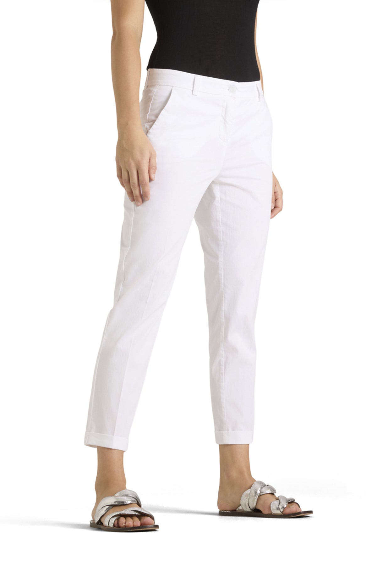 Karina White - 0236 02 7644