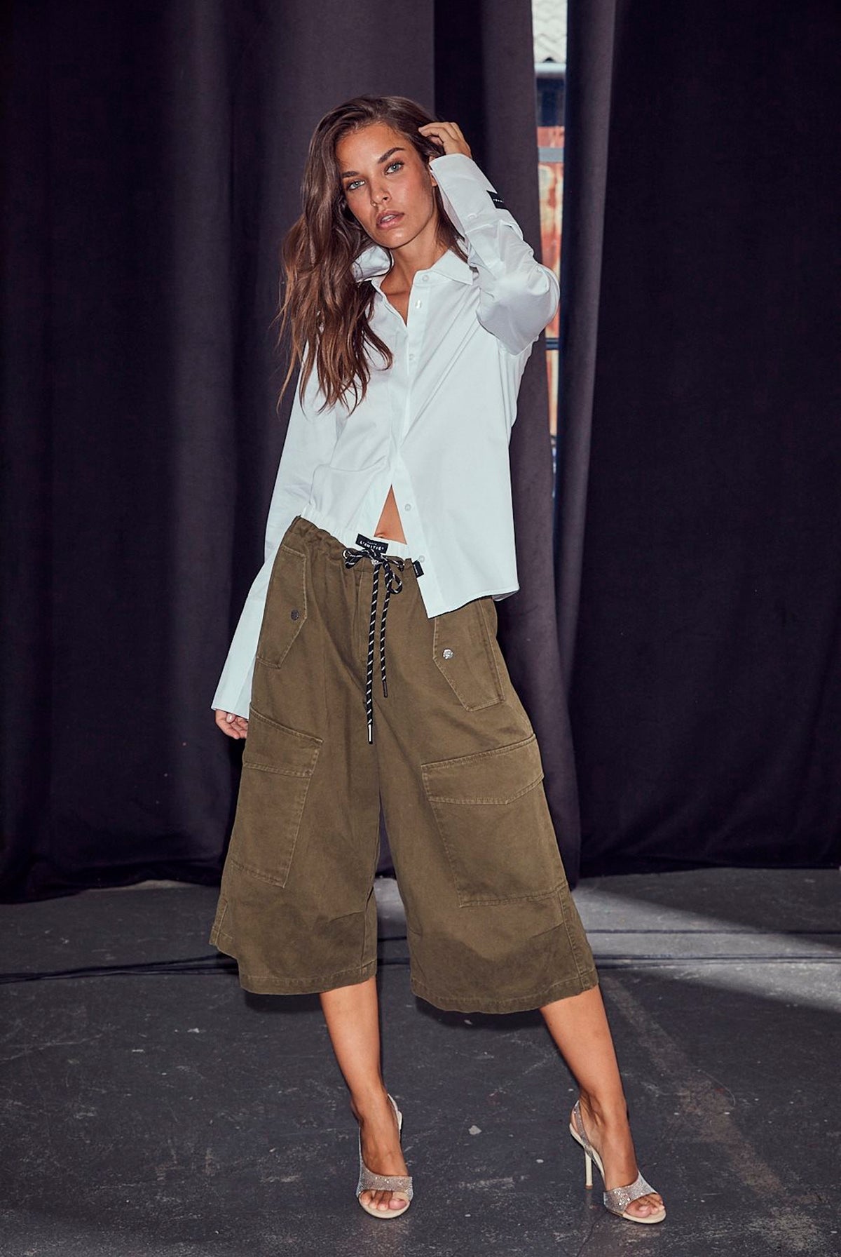 Pull On Cargo Bermudas ARMY - HL11005