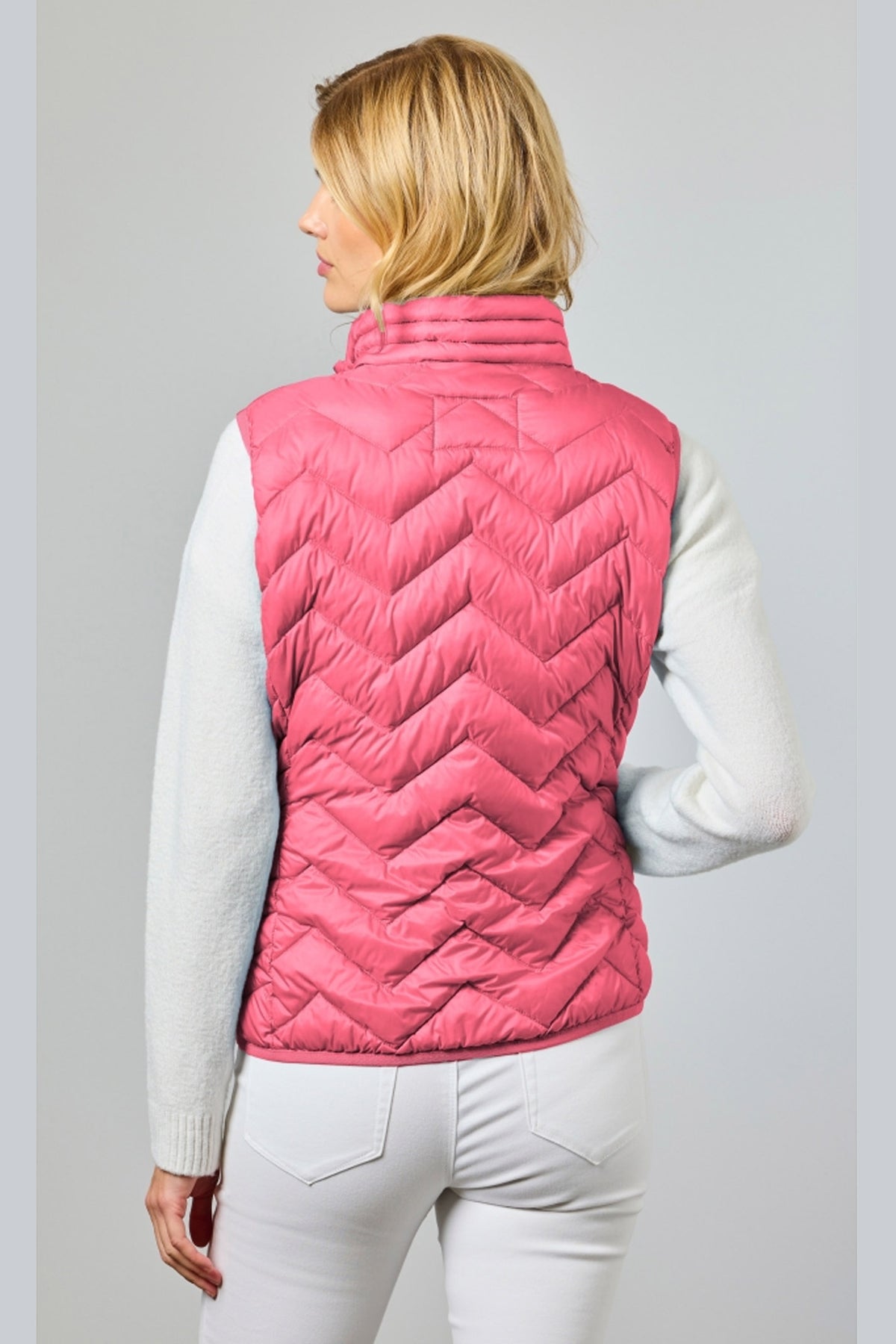 Louise 38-Hallon - 0126-4040-62