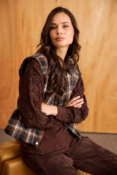 Althea shirt COFFEE - 17289 Thumbnail