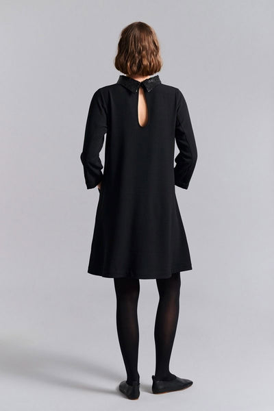 Nima crepe-klänning med krage Black - 259-2453-5487 Thumbnail