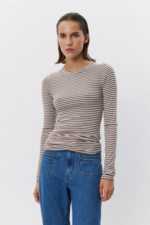 PETRICIASW STRIPE T-SHIRT LONG 7113 Brunrandig - SNOS433