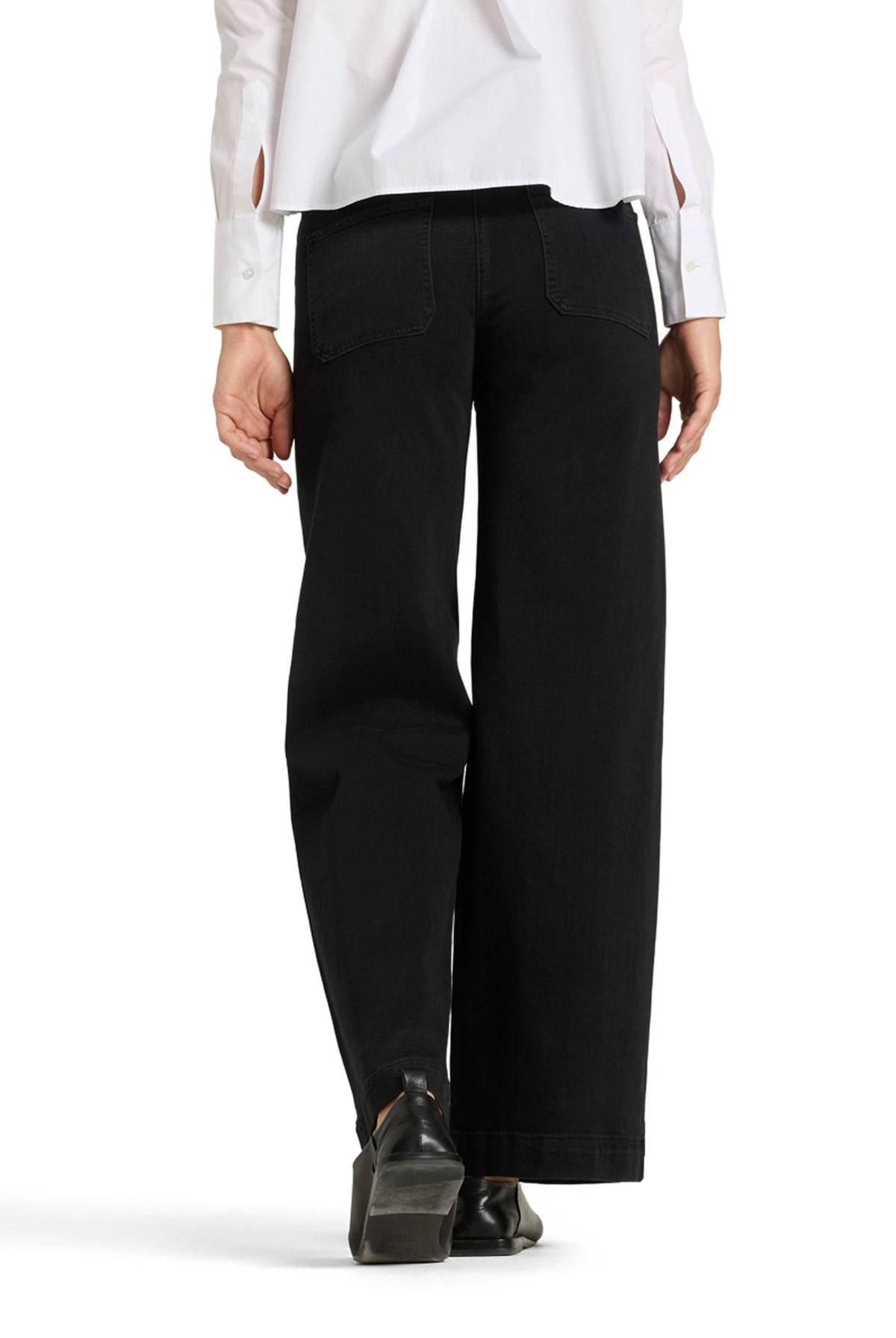 Ada Black - 0009 03 9250
