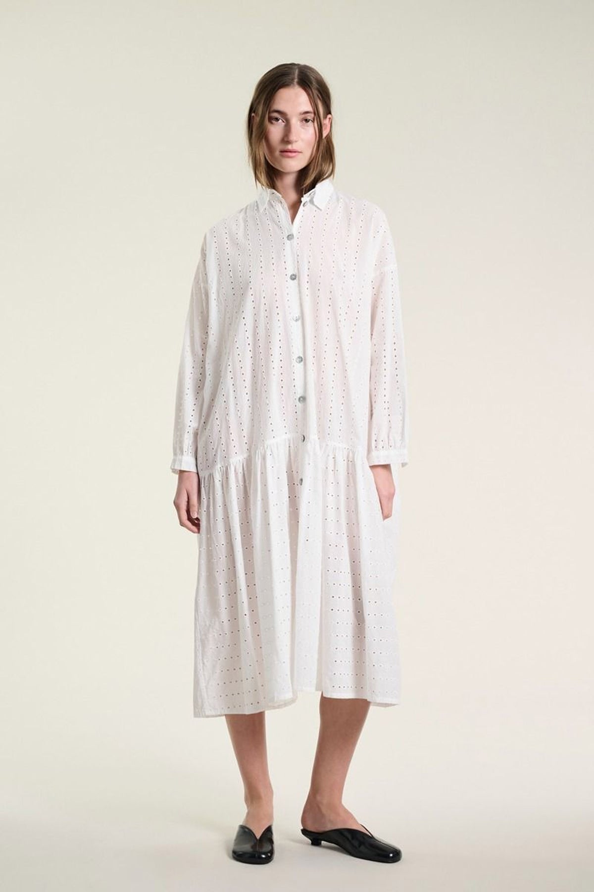 Shushu klänning White - 262-2472-5724