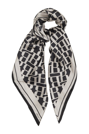 SilkBBscarf 90x90cm BBLogo svart - BBW4013