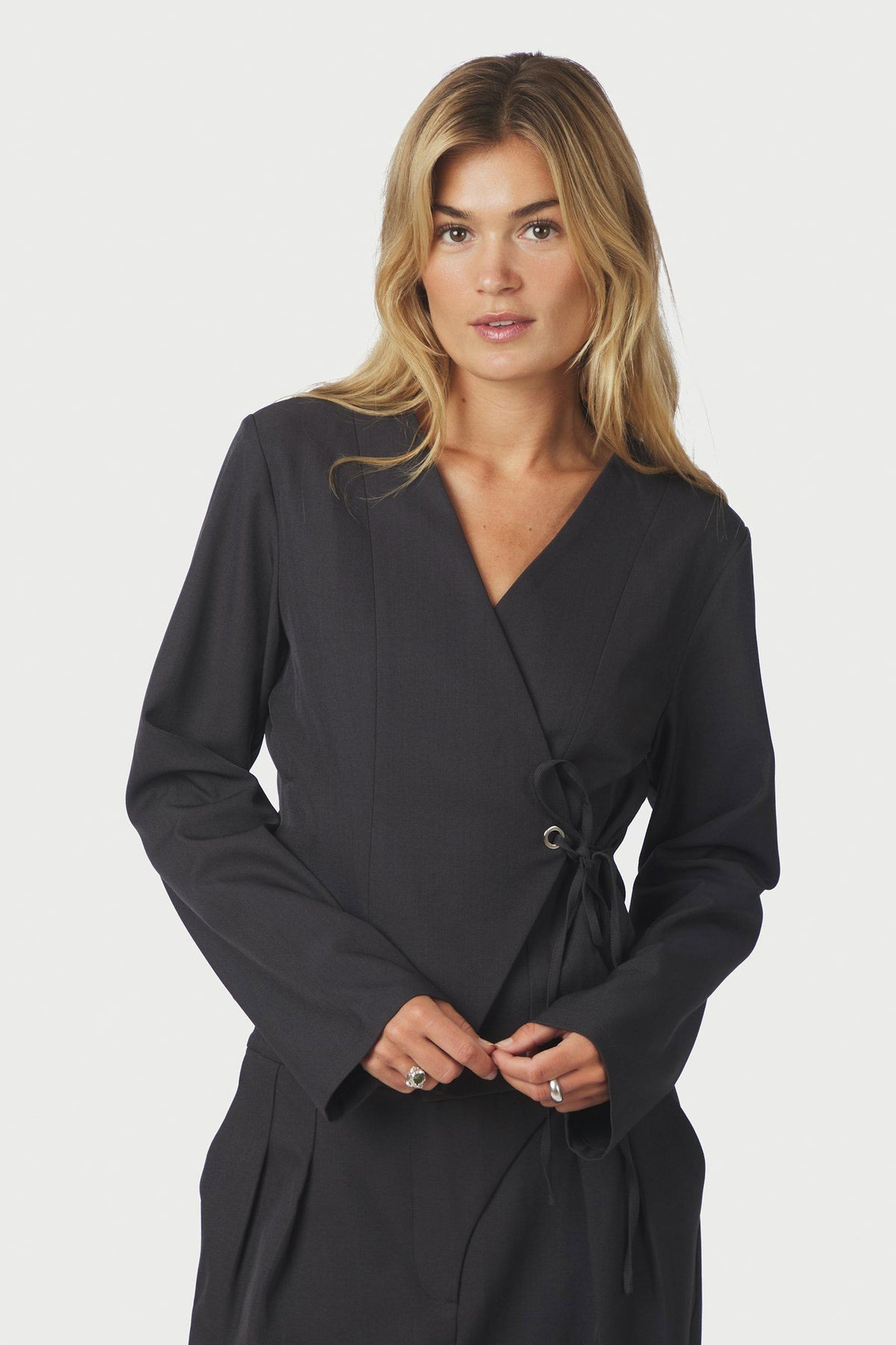 Simmi Eyelet Blouse Eyelet dif MÖRKGRÅ - 166960