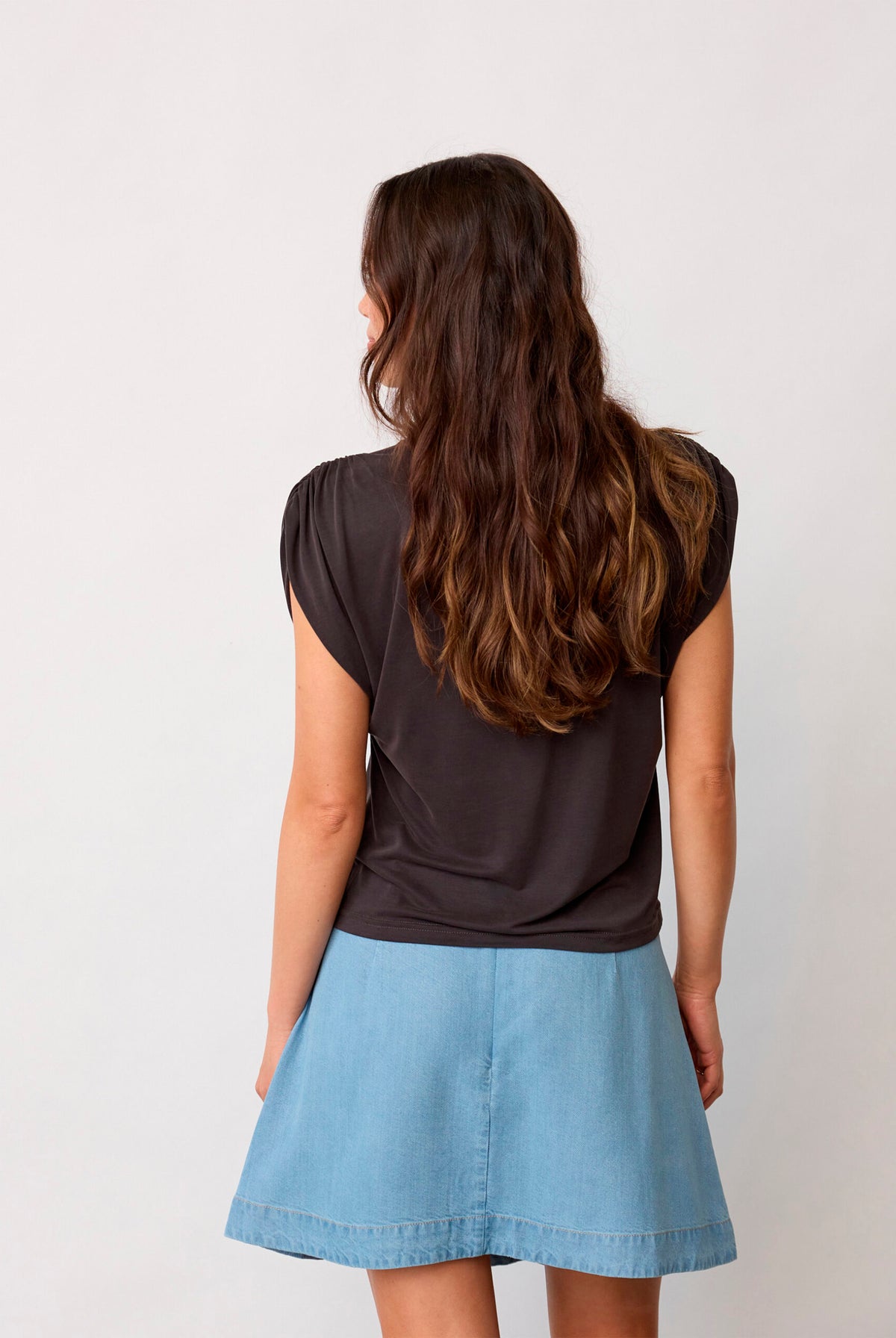 CamillaCC Ruched Shoulder Tee 140-Mörkgrå - 43033