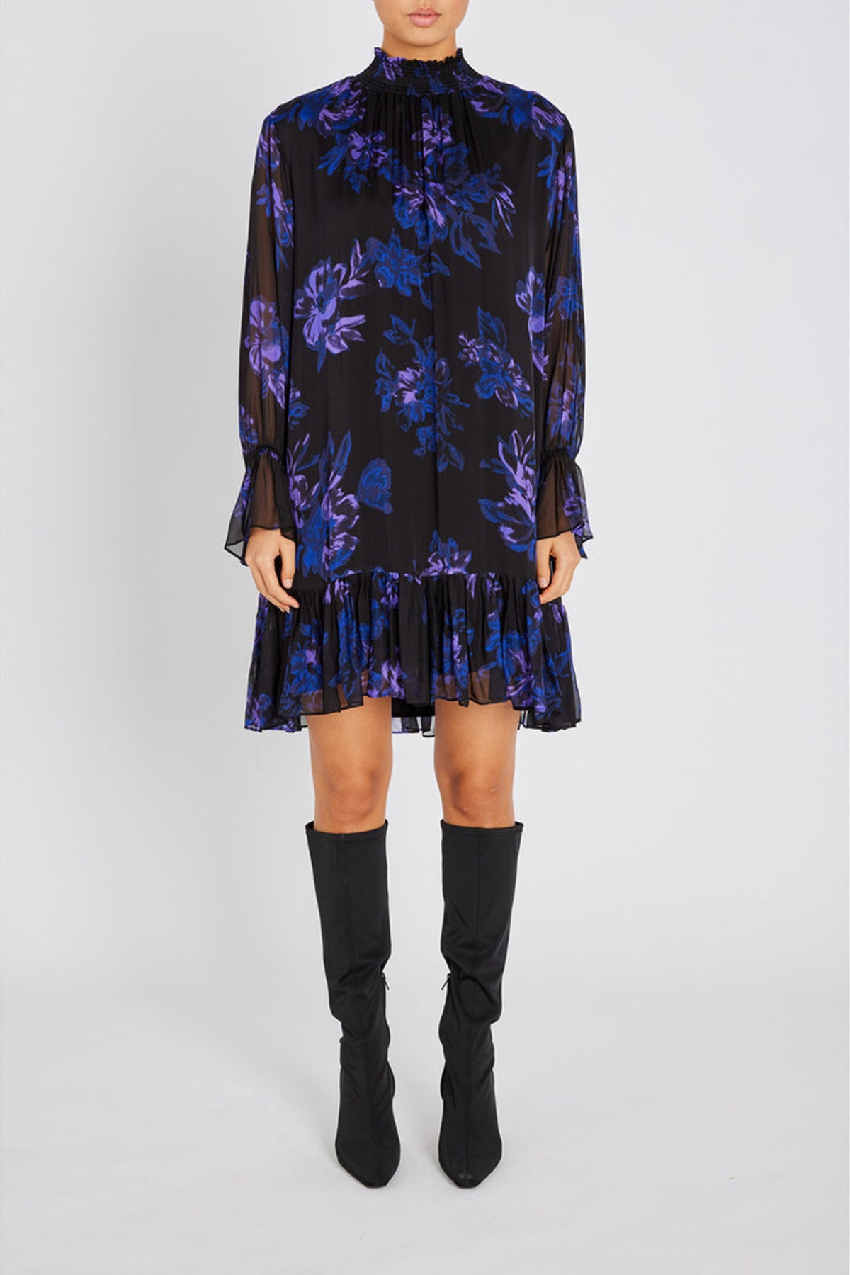 TrilobaBBViljas Klänning Purple Flower - BBW4760